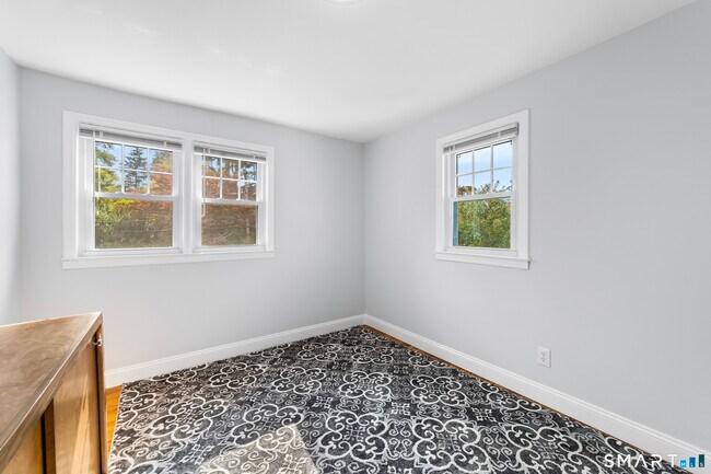 Building Photo - 3 Park Pl