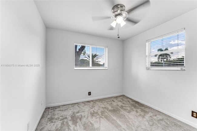 Building Photo - 7621 SW 146th Ave