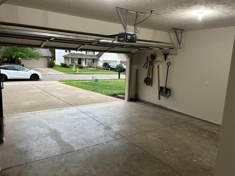 Building Photo - 10923 Keene Rd