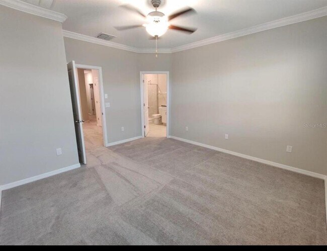 Building Photo - 31894 BLUE PASSING Loop