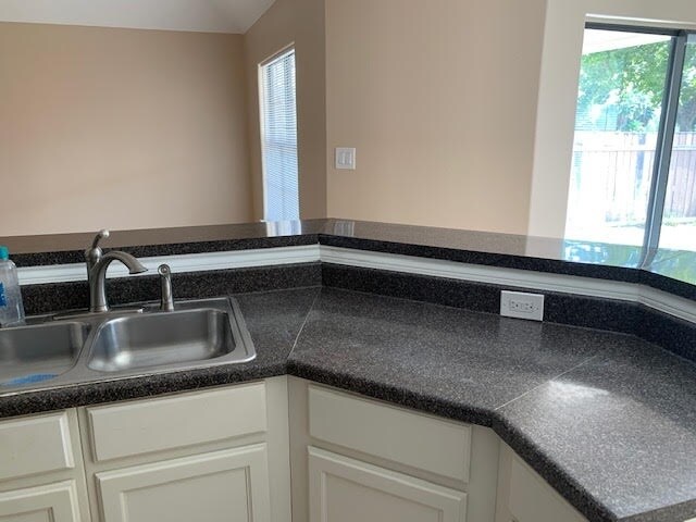Building Photo - 405 Cinnamon Teal Loop