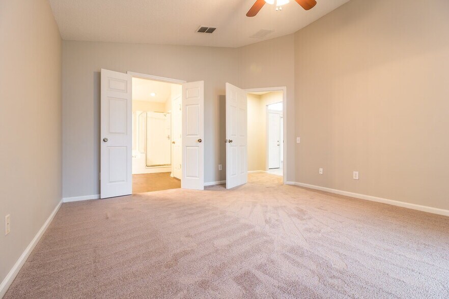 Building Photo - 1252 Twin Rivers Blvd