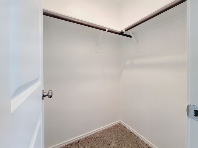 Building Photo - 7232 Dancing Wind Ln