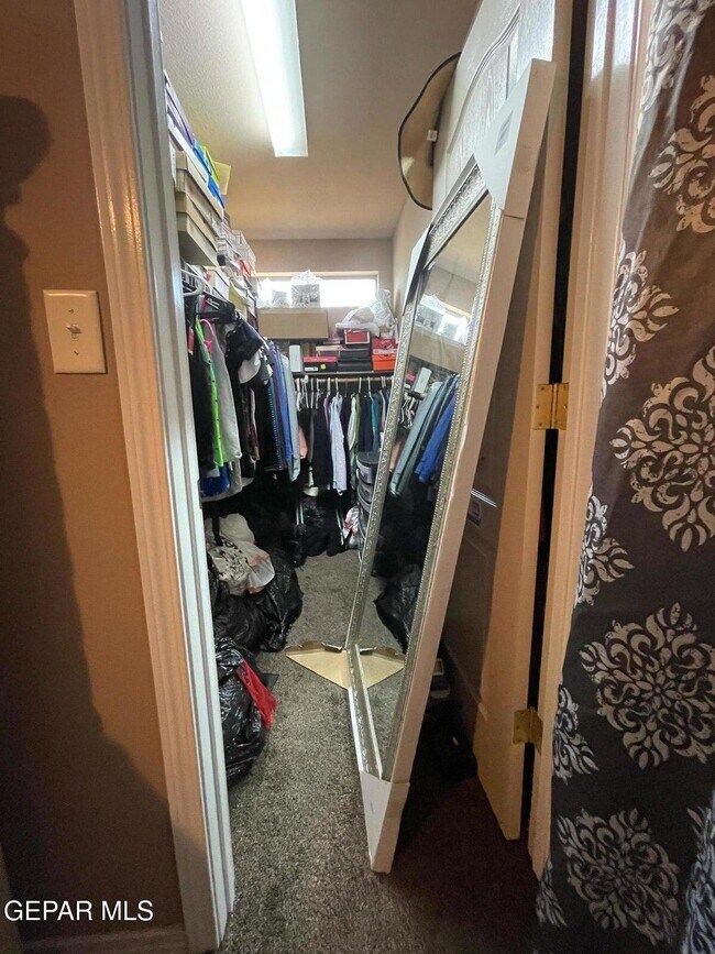 Building Photo - 11749 Mesquite Miel Dr