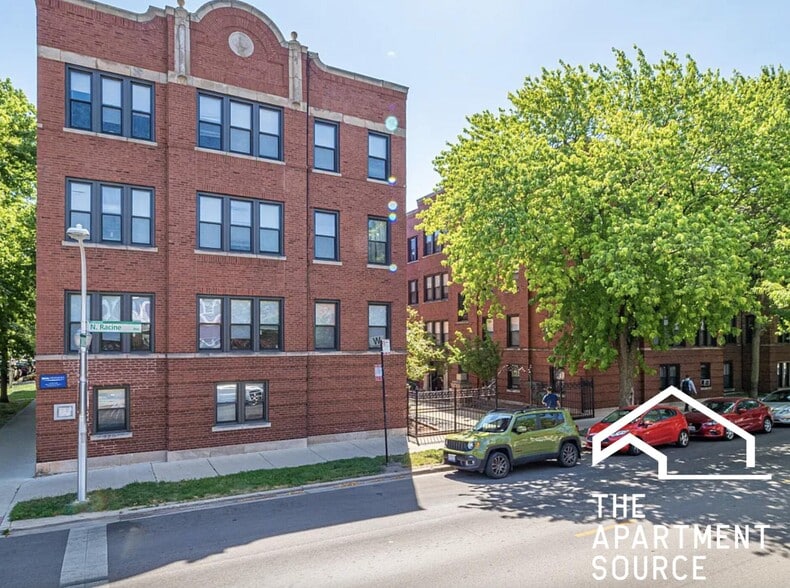 Building Photo - 3523 N Racine Ave