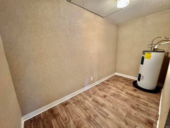 Building Photo - 3032 E Amy Ln