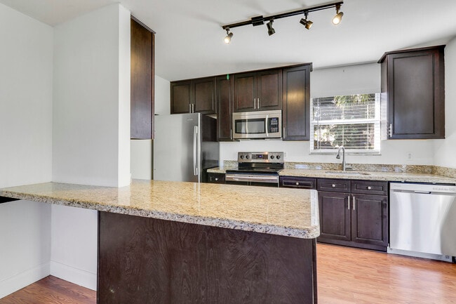 Building Photo - 6264 Allen St