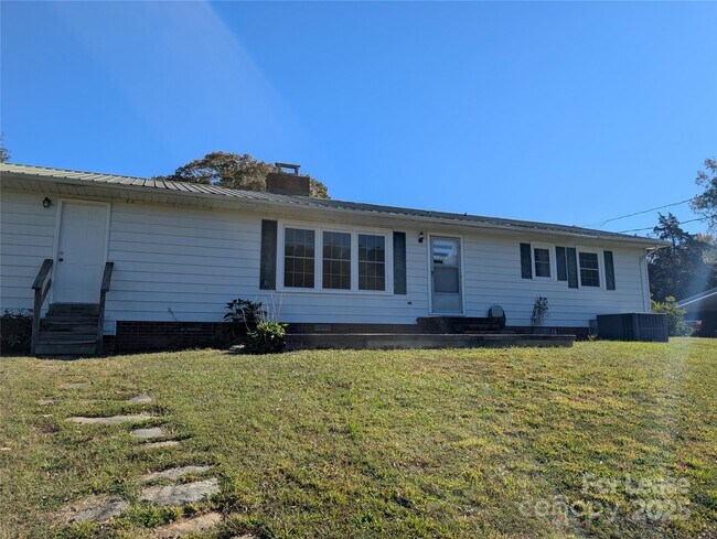 Building Photo - 155 Hamptons Cove Rd