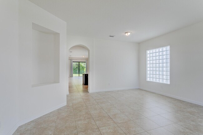 Building Photo - 4535 Gulf Sounds Ln