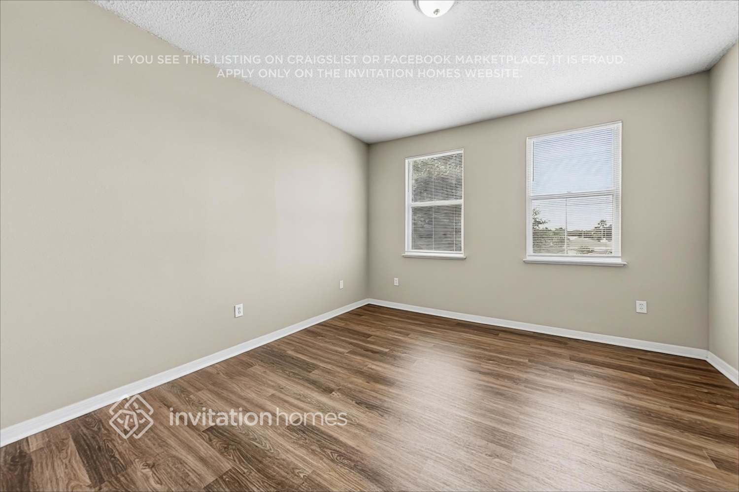 Building Photo - 4502 Stable Dr