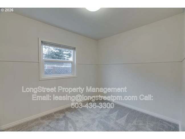 Building Photo - 3315 SE 127th Pl