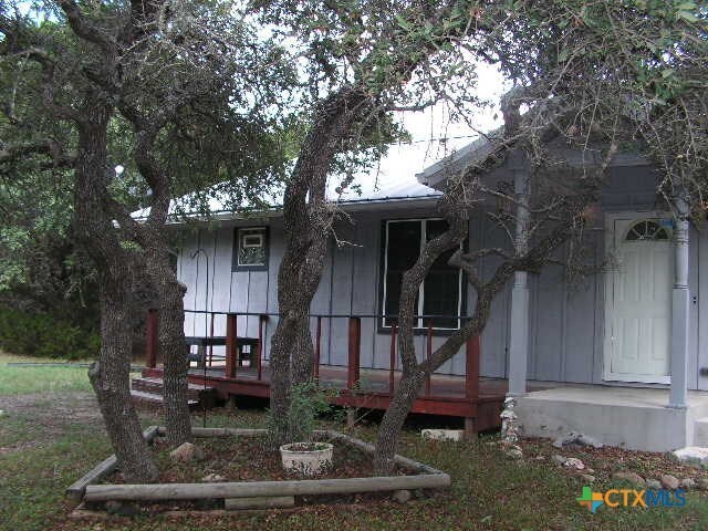 Building Photo - 1640 Lonesome