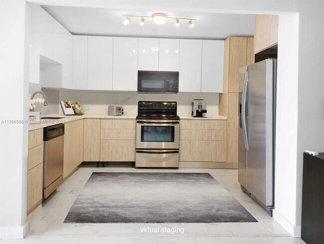 Building Photo - 400 Leslie Dr