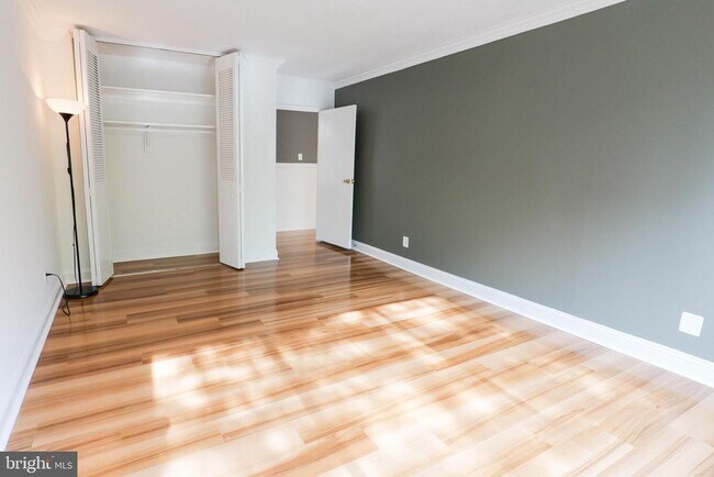 Building Photo - 11801 Rockville Pike