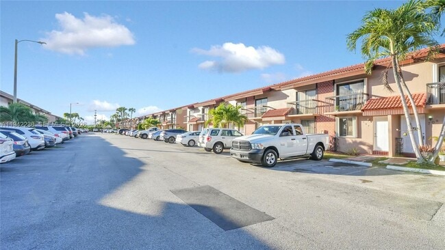 Building Photo - 1917 SW 107th Ave