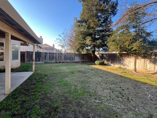 Building Photo - 231 Ocean Ct