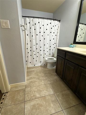 Building Photo - 221 Spring Hollow Dr