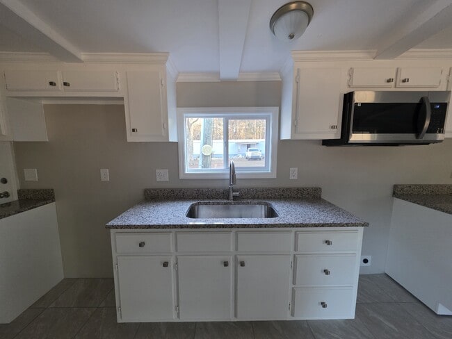 Building Photo - 126 Buckeye Ct