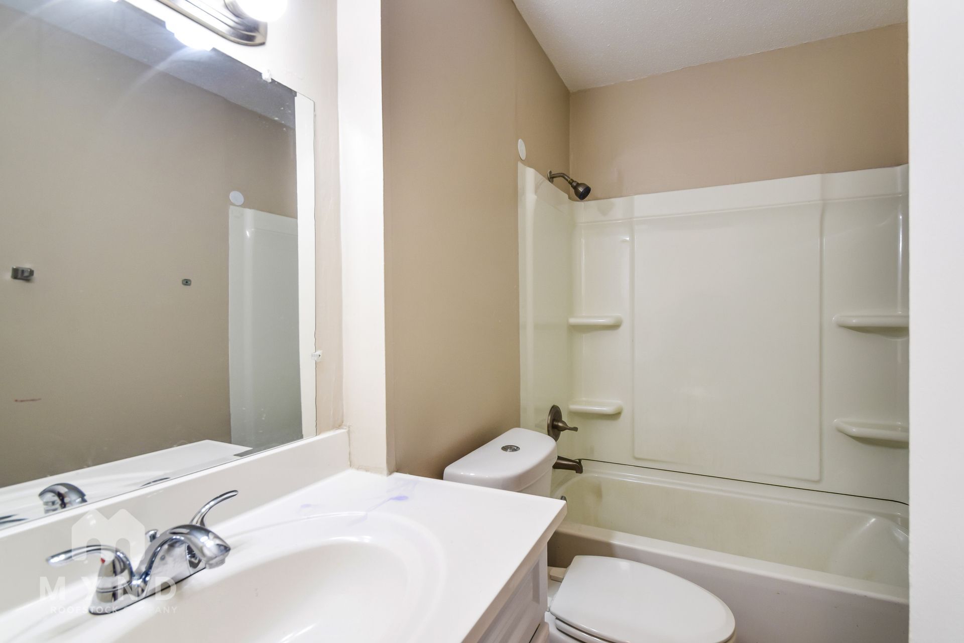 Building Photo - 2695 Shady Grove Dr