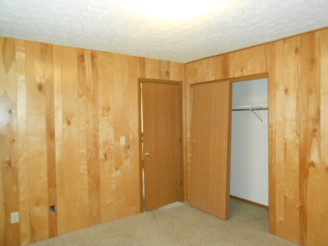 Building Photo - 135-139 Chittenden SK