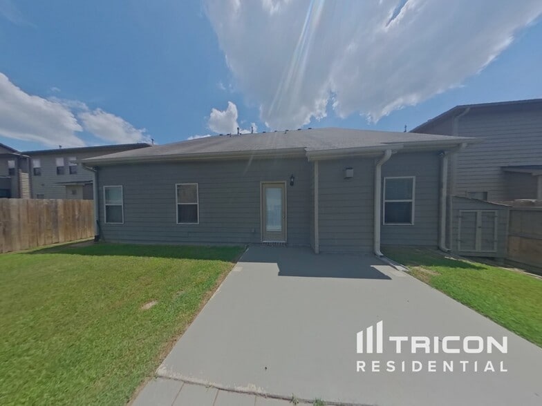 Building Photo - 7587 Crawford Ct