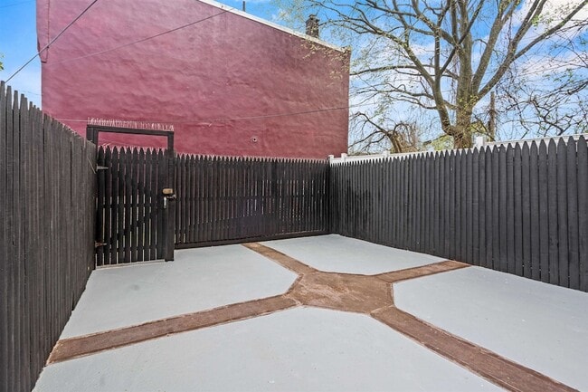 Building Photo - 800 Ocean Ave