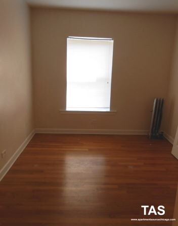 Building Photo - 3922 N Pine Grove Ave