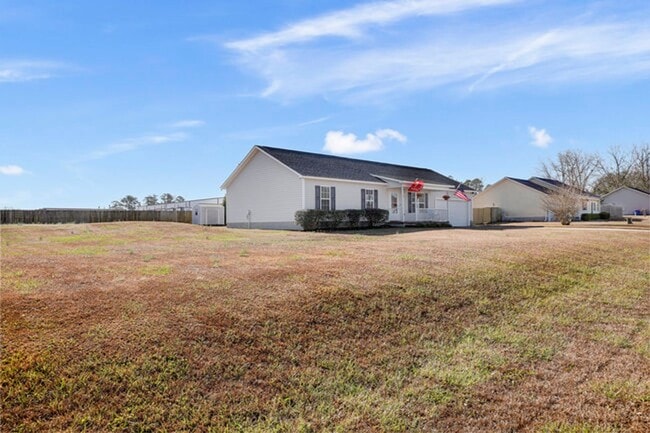 Building Photo - 106 Clint Mills Rd