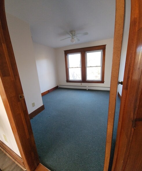 Bedroom 2 - 27 Orient St