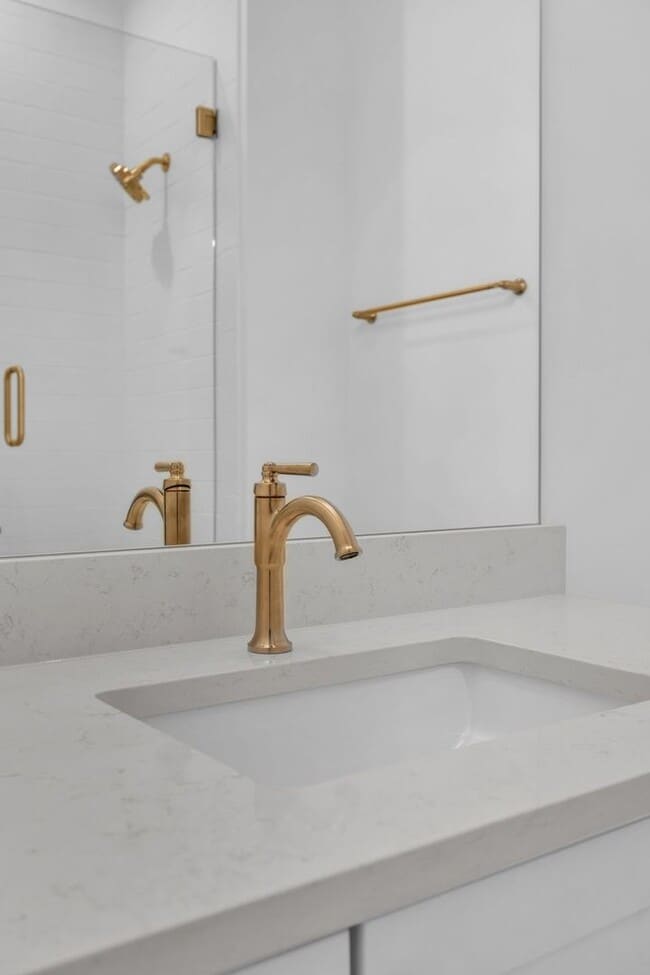 Building Photo - Luxury living in this brand new home - Franklin, TN