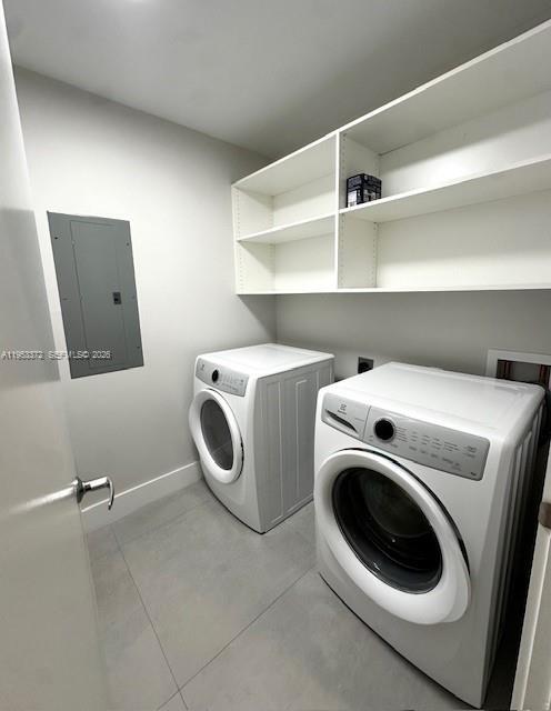 Building Photo - 16385 Biscayne Blvd