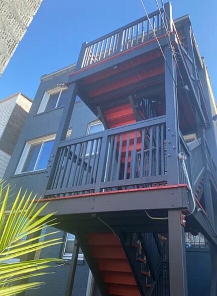 Building Photo - 7536 S Phillips Ave