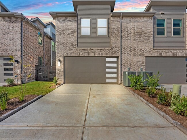 Building Photo - 16646 Texas Hill Country Rd
