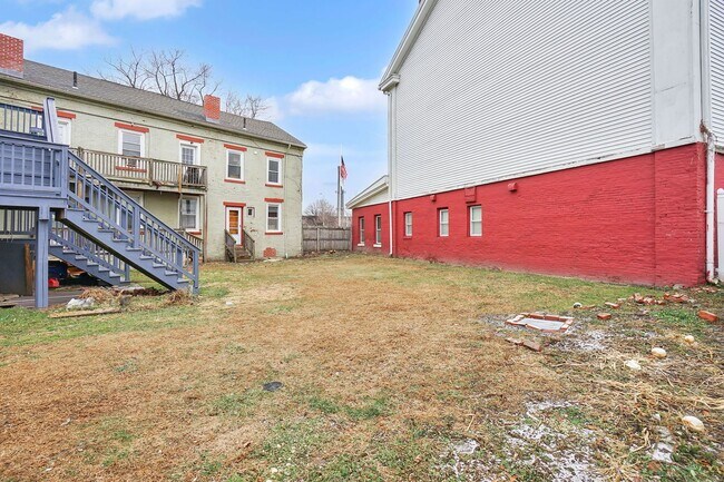 Building Photo - 51 Dwight St