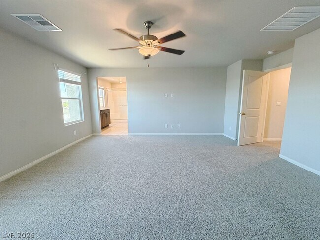Building Photo - 7534 W Diablo Dr