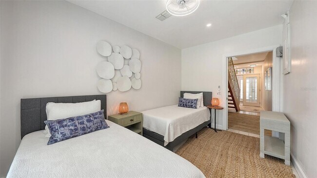 Building Photo - 3604 Casey Key Rd