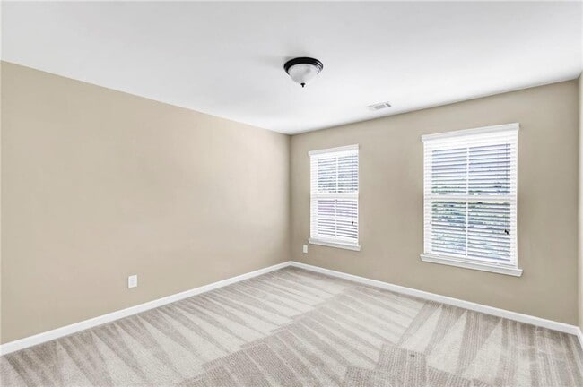 Building Photo - 5957 Stow Dr