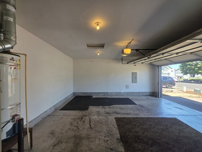 Building Photo - 4963-KE4963 Selway St NE