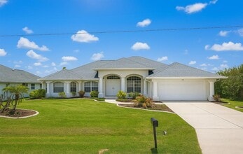 Building Photo - 8365 Walbert St