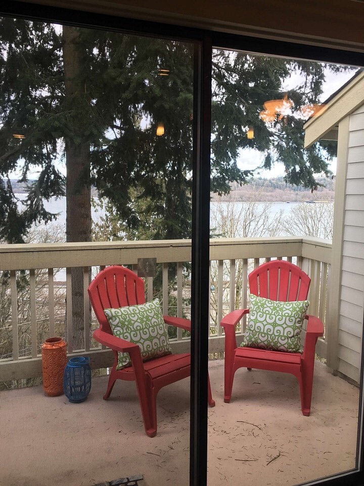 Beautiful outdoor deck - 1700 W Sunn Fjord Ln