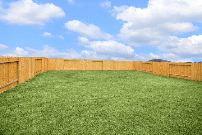 Building Photo - 11822 Serena's Song Dr