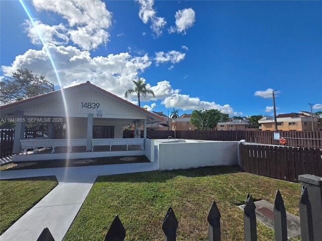 Building Photo - 14827 SW 80th St