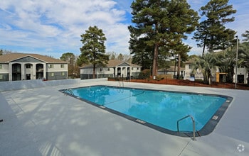 Building Photo - Waters At Longcreek