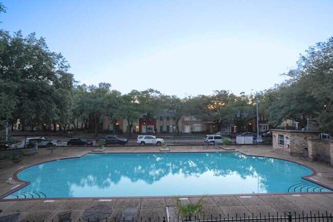 Building Photo - 5216 Arboles Dr