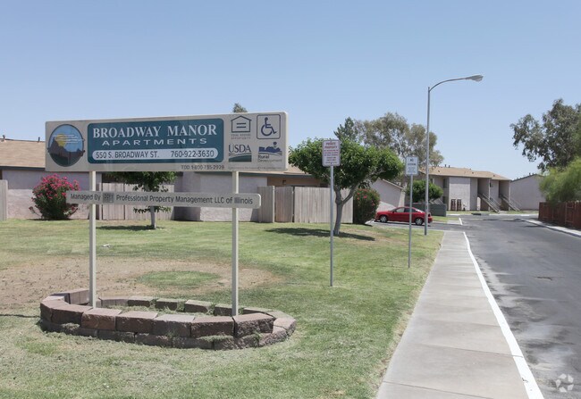 Building Photo - Broadway Manor Apartments