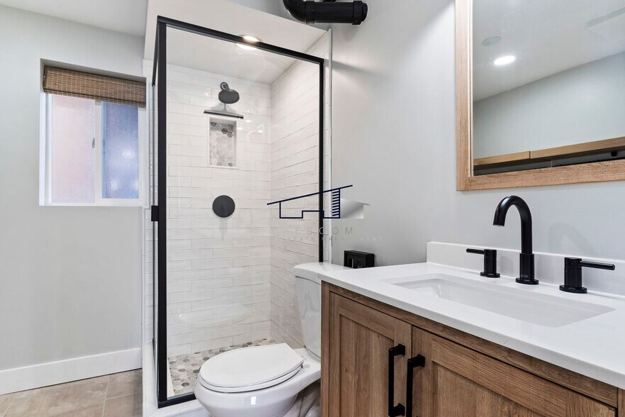 Building Photo - 1186 E 3150 N