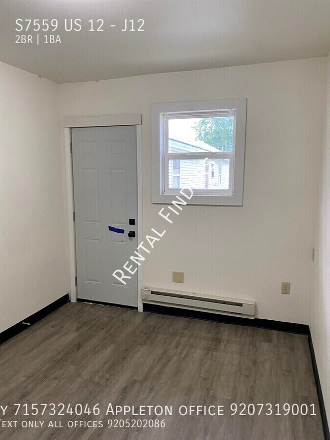 Building Photo - S7559 US-12