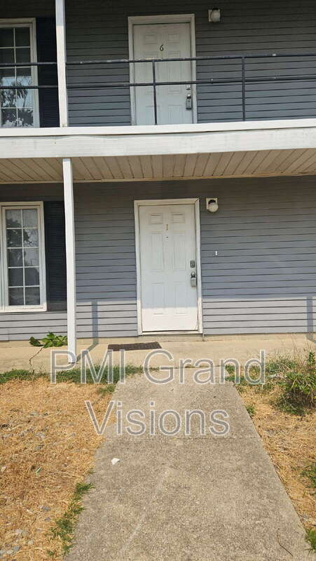 Building Photo - 1305 18th St