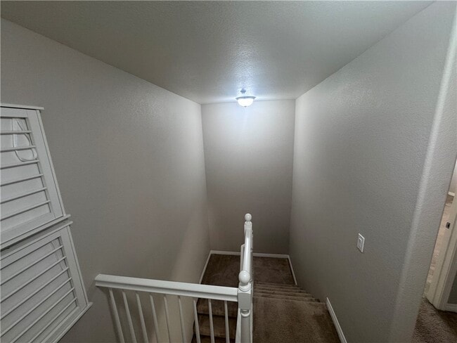 Building Photo - 5092 Guava Ave
