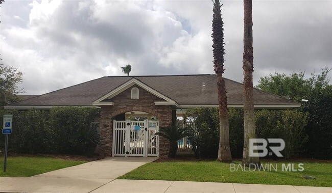 Building Photo - 450 Park Ave